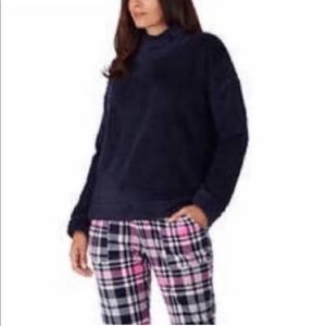 Jane and bleecker Pajama Sweater Top